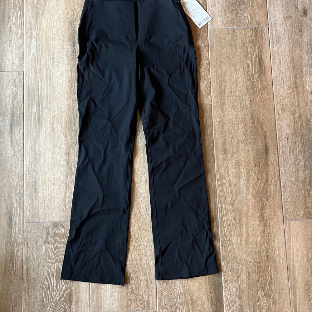 Lululemon Smooth-Fit Pull-On High-Rise Pant – Black, Size 8 (NWT)